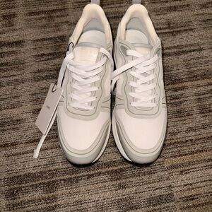 Men's White and Gray Athletic Shoes